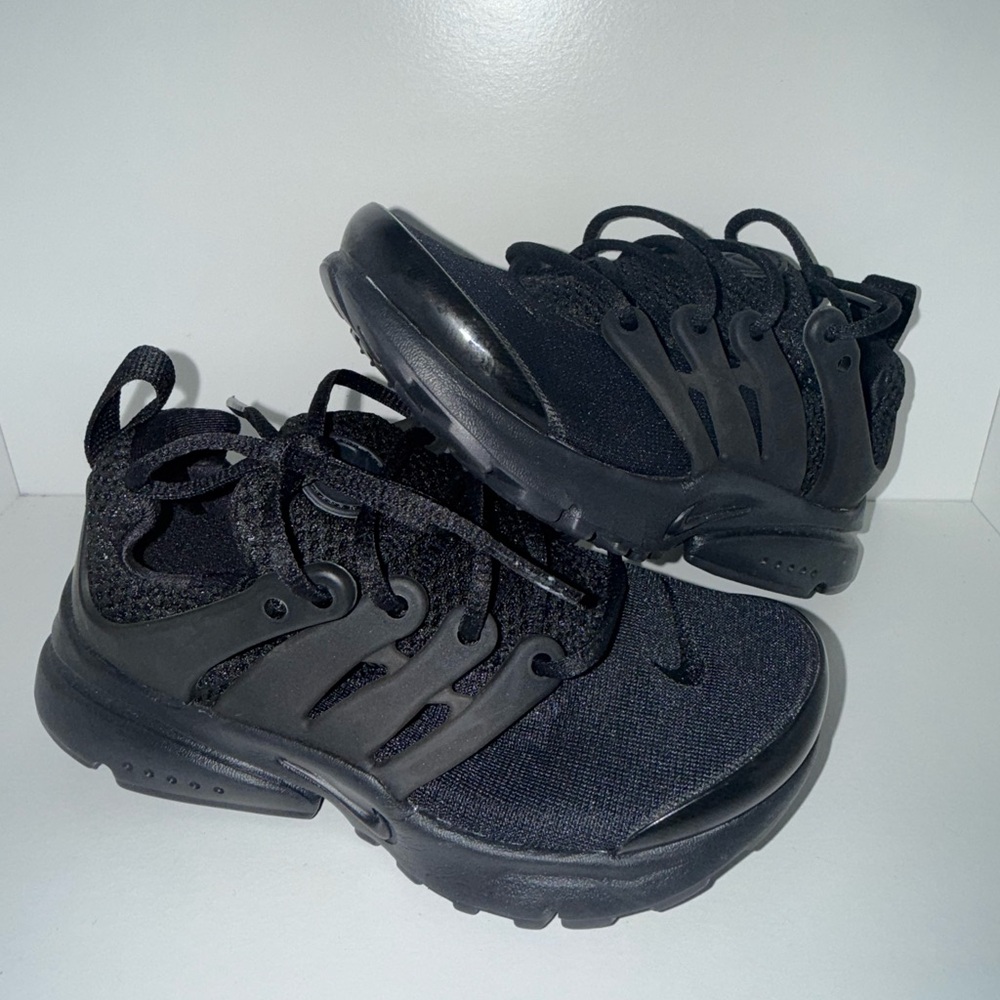 Nike Black Running Sneakers